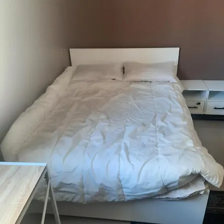 Moderne Meuble * Saint-Etienne (Loire)