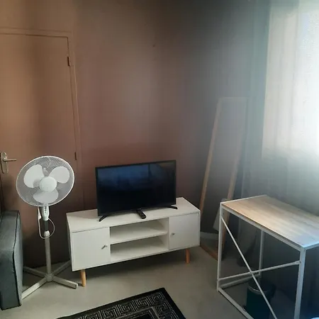 Moderne Meuble Privatunterkunft *